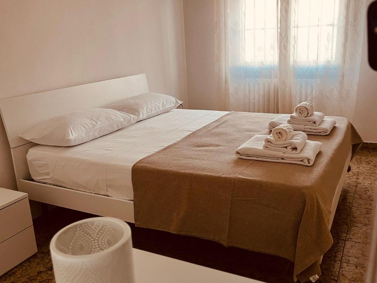 Shuby Home San Pietro Vernotico Luaran gambar