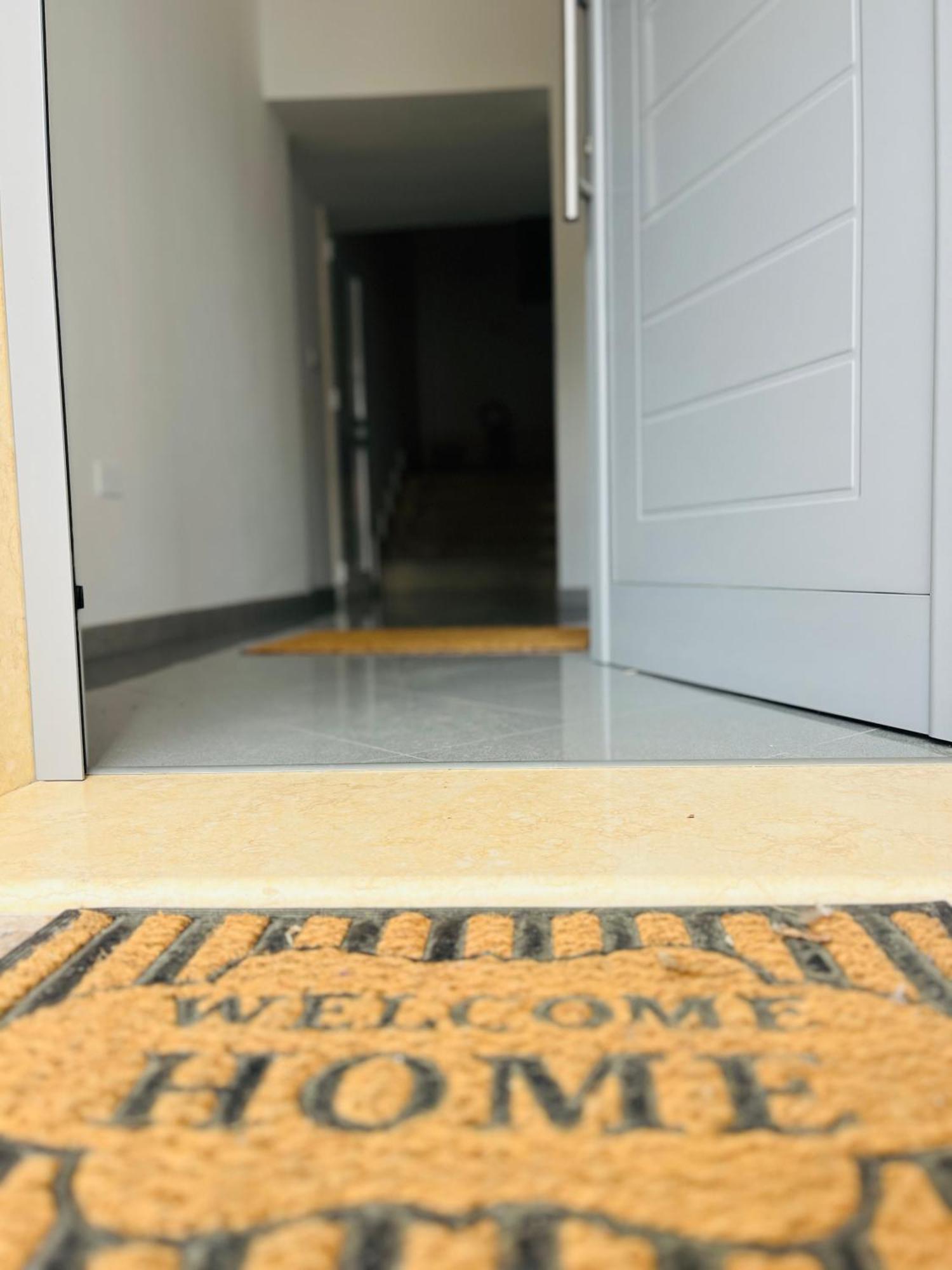 Shuby Home San Pietro Vernotico Luaran gambar